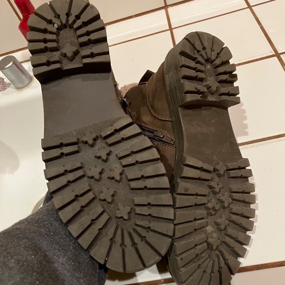 Womens brown ankle boot size 8 - Picture 4 of 4